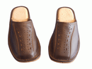 MEN-LEATHER-SLIPPERS-SHOES-KAPCIE-MESKIE-PANTOFLE-POLSKIE-EUROPEAN-SKORA-SKORZANE-SKÓRZANE-POLISH-VIBES-GIFT-GALLERY-CHICAGO -slippers-kapcie-leather-skora-zakopane