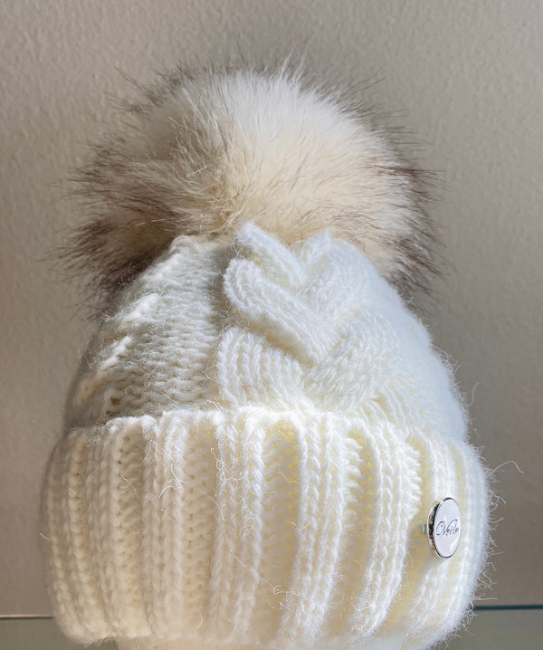 POLSKA-CZAPKA-POM-POM-HAT-BEANIES-WINTER-POLSKA-POLISH-VIBES-GIFT-GALLERY-CHICAGO