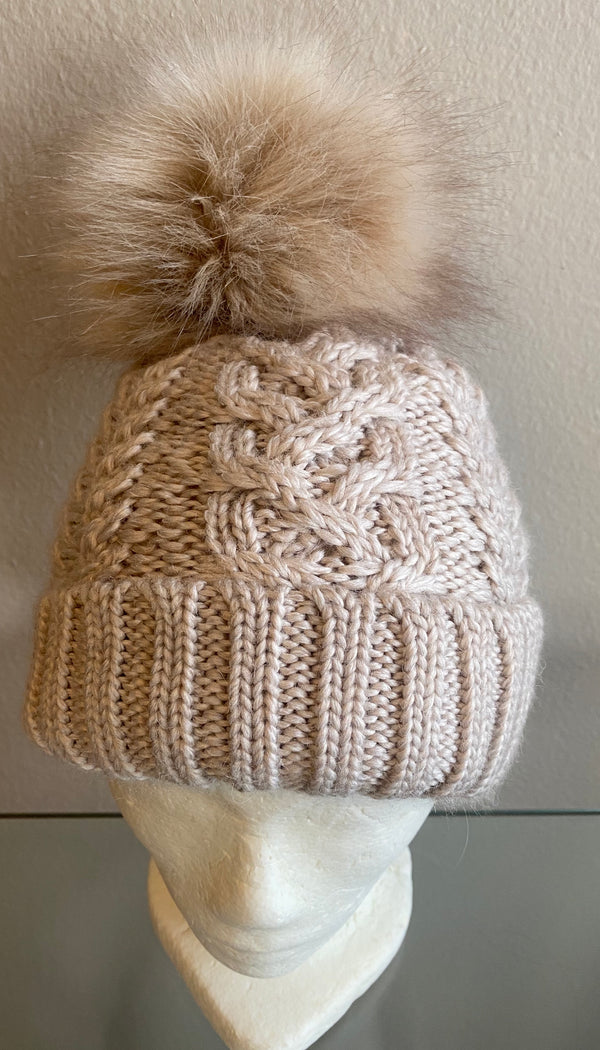 POLSKA-CZAPKA-POM-POM-HAT-BEANIES-WINTER-POLSKA-POLISH-VIBES-GIFT-GALLERY-CHICAGO