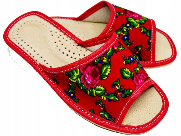 WOMEN'S-SLIPPERS-FLATS-MADE-IN-POLAND-EUROPEAN-POLISH-VIBES -GIFT-GALLERY -CHICAGO-KAPCIE -DAMSKIE -SKORZANE-LACZKI-SANDALS-GÓRALSKIE-ZAKOPIAŃSKIE-ZAKOPIANSKIE-PODHALAŃSKIE-PODHALANSKIE-GORALSKIE-SHOES-PANTOFLE