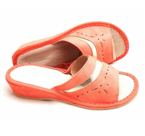 Women’s Leather Slippers