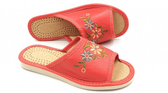 Women’s Leather Slippers