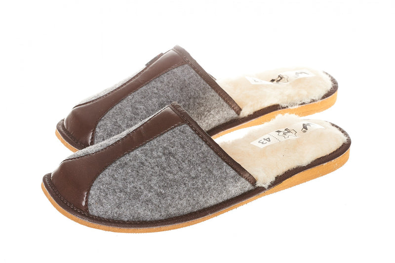 Men’s Felt of Wool / Leather Slippers .Sheep Wool.